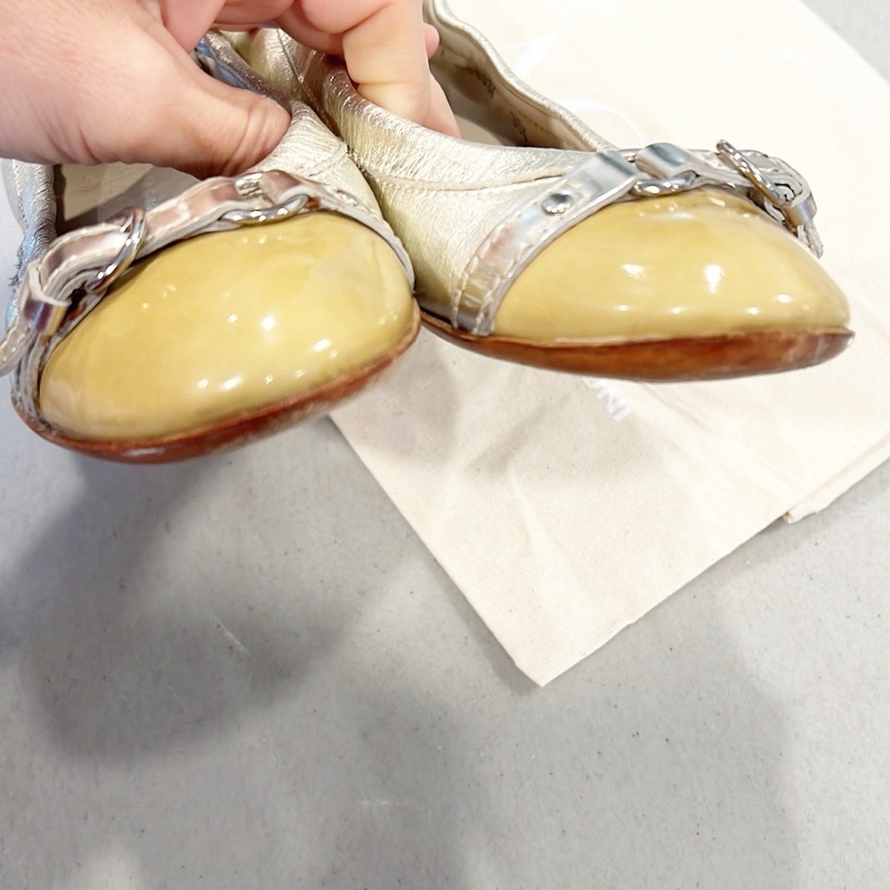 AGL MONIKA FLAT IN Tan GOLD Patent Leather Cap Toe Size 36.5 6.5 - Picture 9 of 15